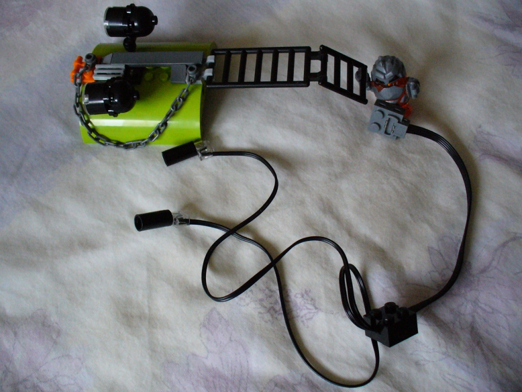 pm_pf_8960_08.jpg