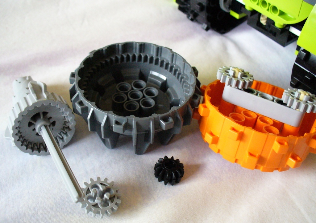 power_miners_8960_drill4.jpg