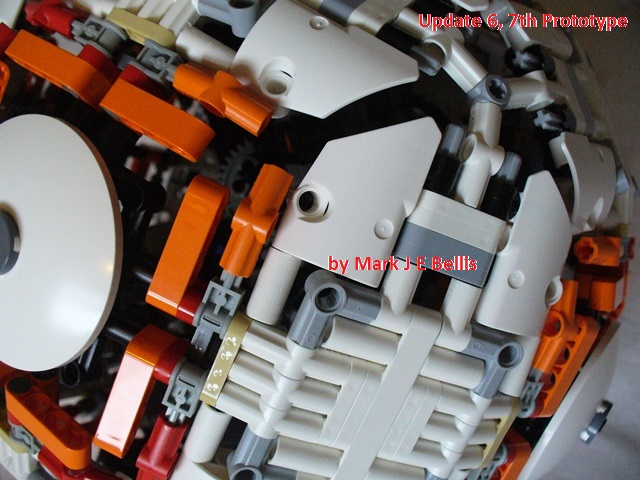 zt_m_bellis_bb-8_droid_p7-3.jpg