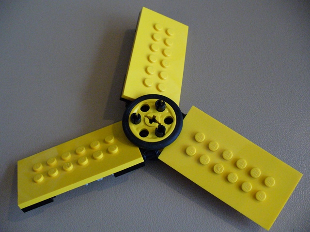 plates_4x8_fan_front.jpg