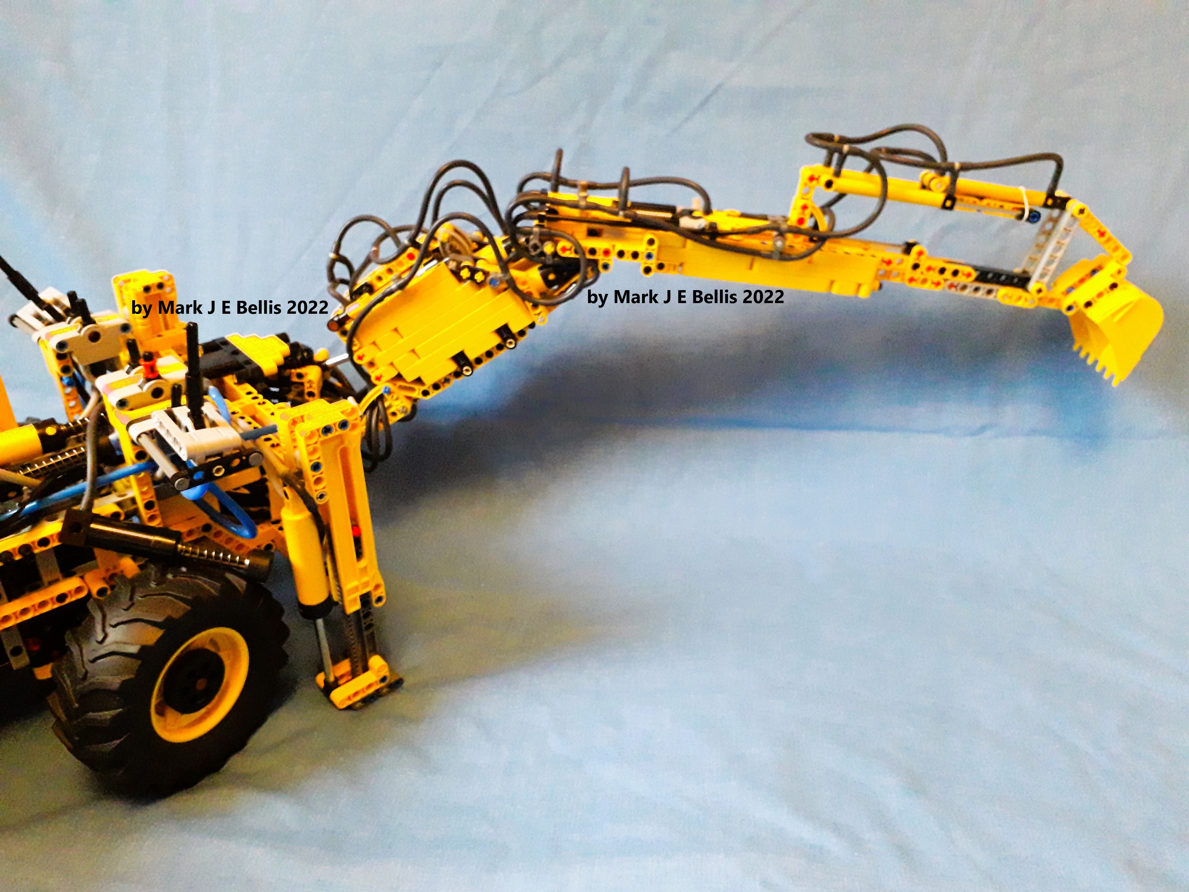 zjcb_3cx_compact_mbellis_wip09.jpg