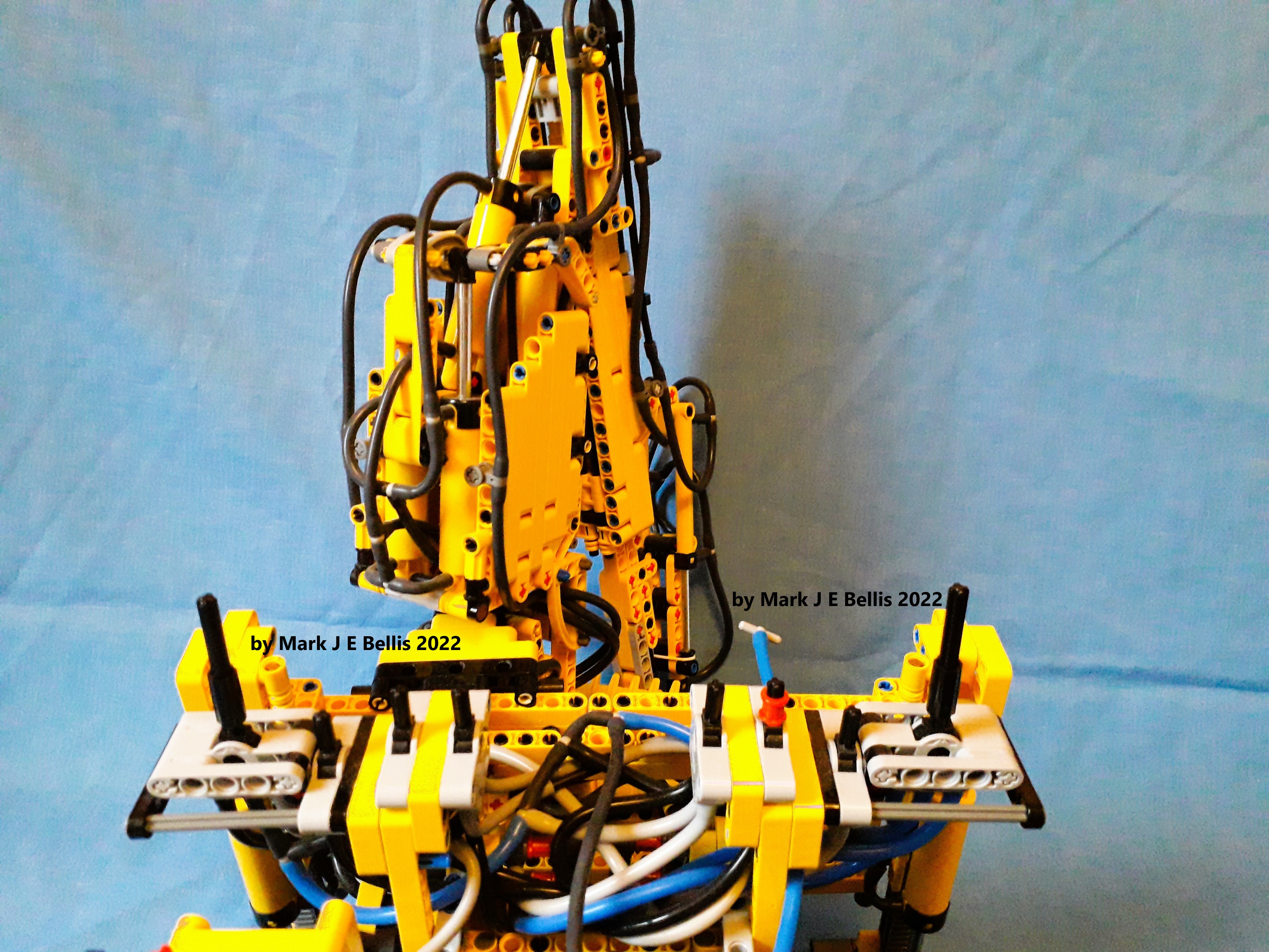 zjcb_3cx_compact_mbellis_wip11.jpg