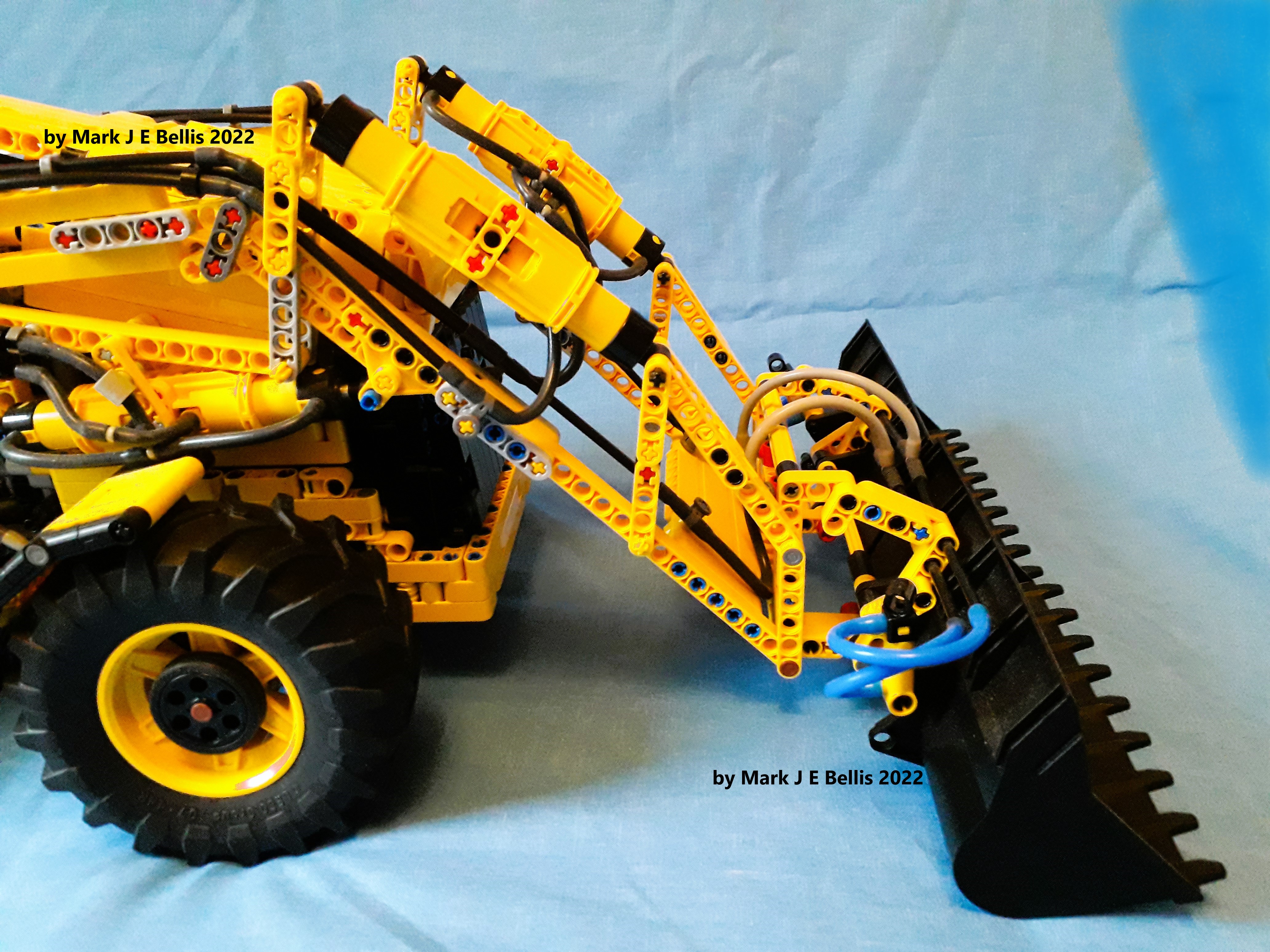zjcb_3cx_compact_mbellis_wip14.jpg