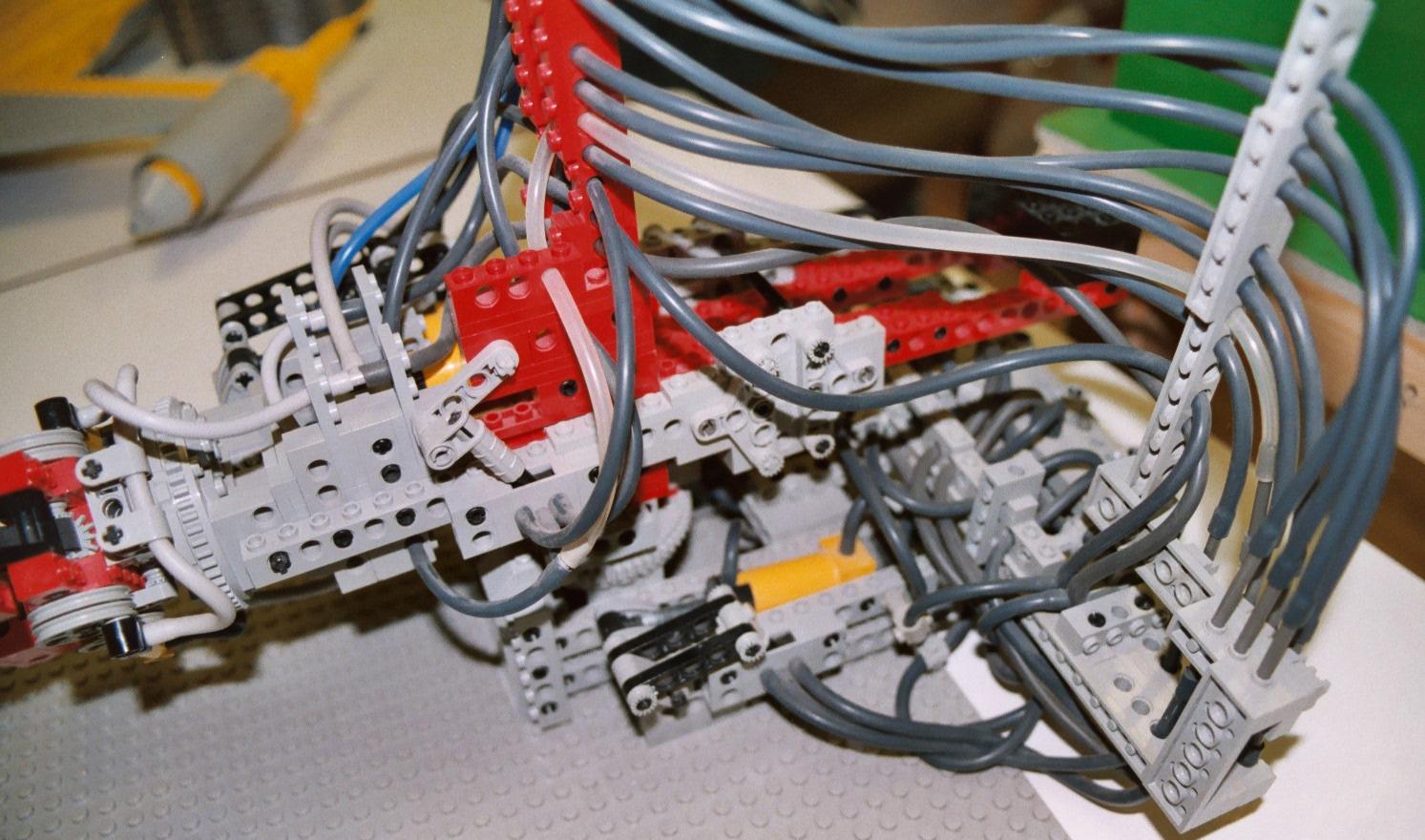 pnp_robot_lhside.jpg