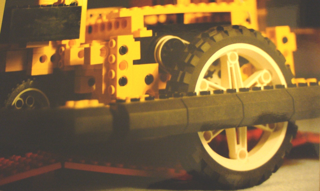 roverbot_95_bogie_ramps.jpg