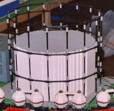 gasholder_kid_2004.jpg