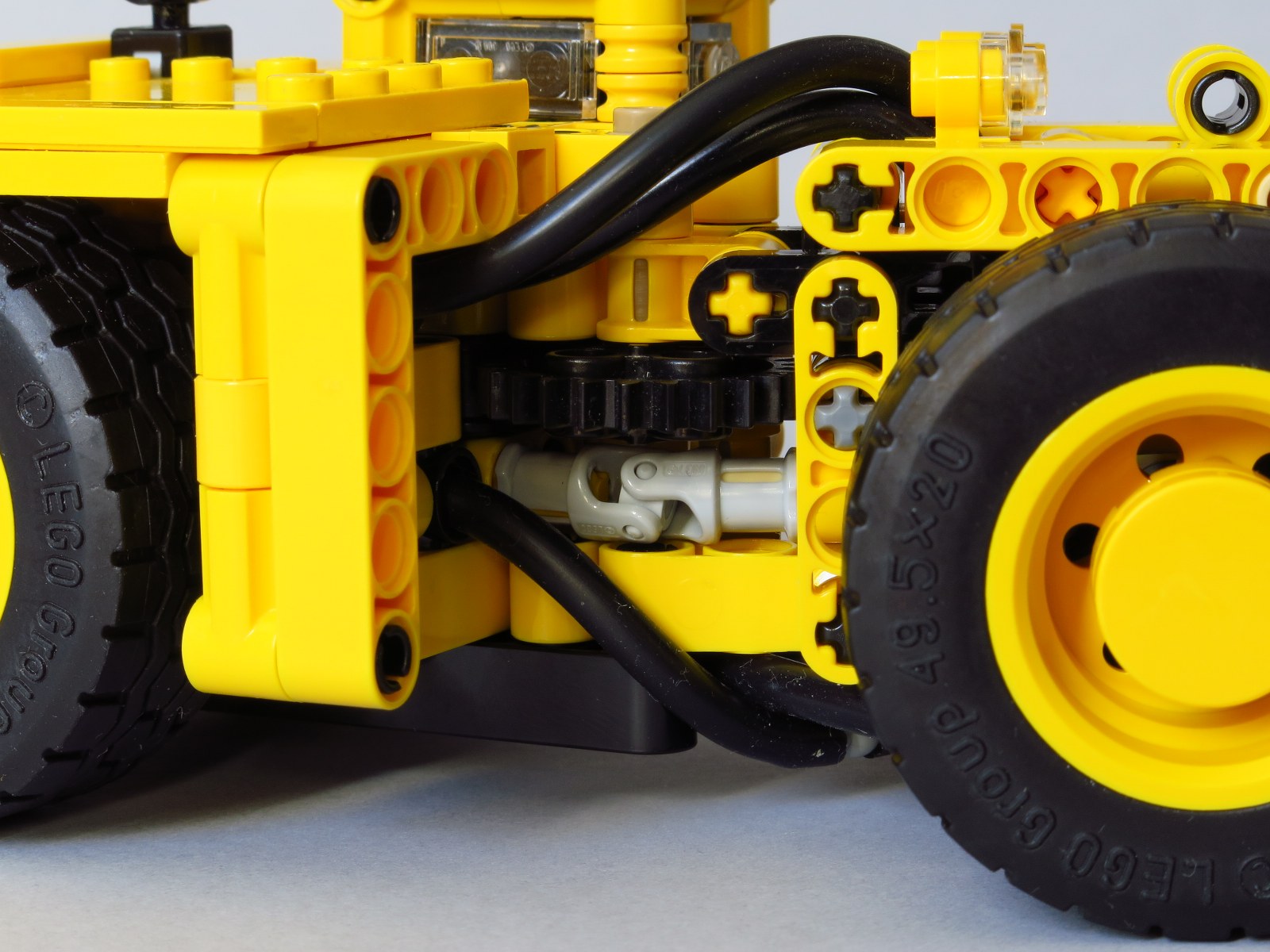 mini_underground_loader021_1600x1200.jpg