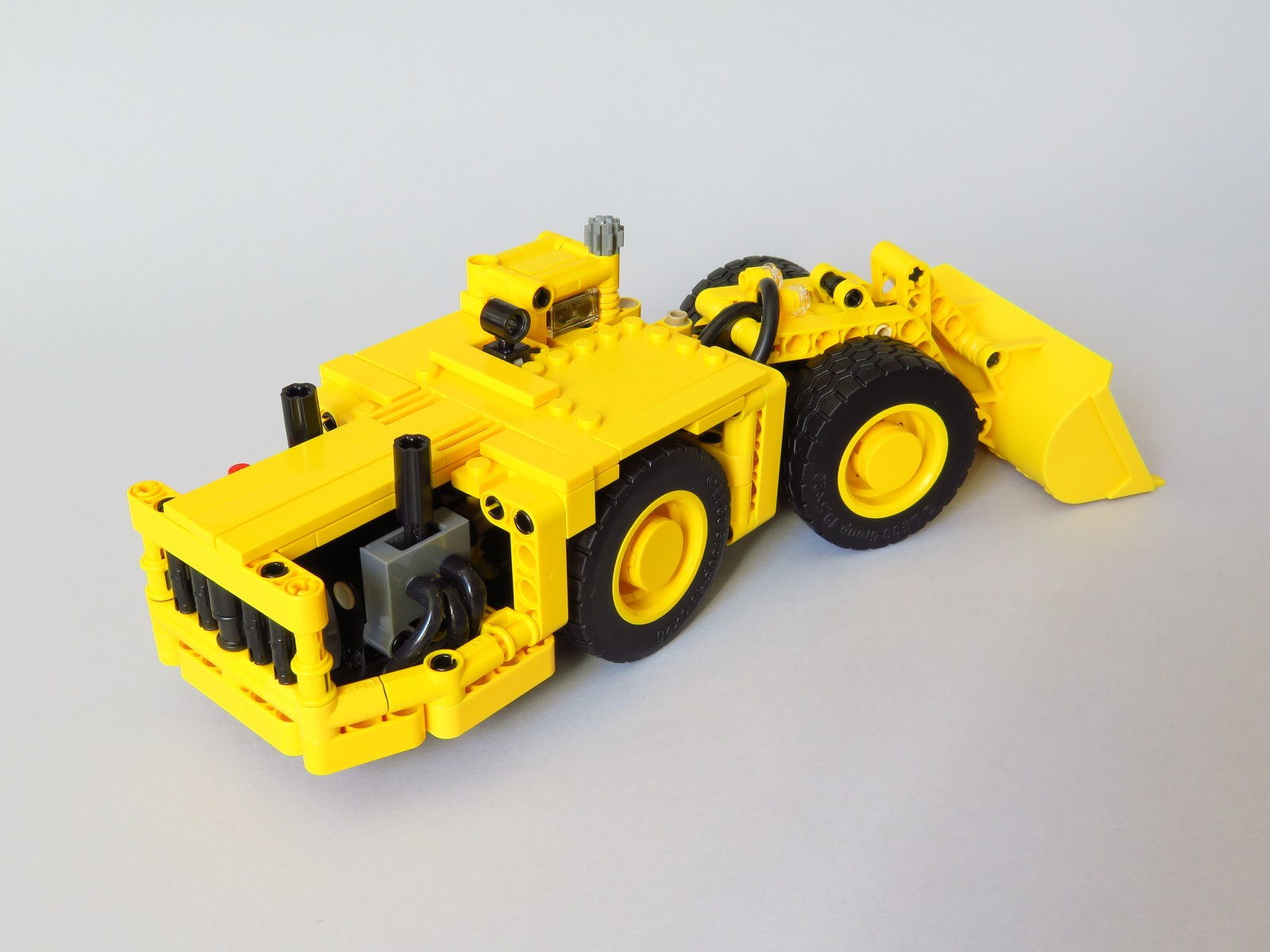 mini_underground_loader025_1600x1200.jpg