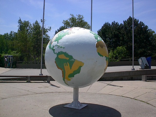 zooglobe.jpg