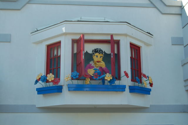 llca0219.jpg