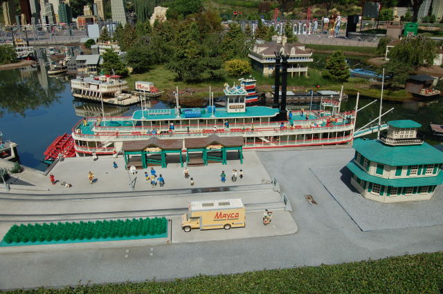 llca0518.jpg