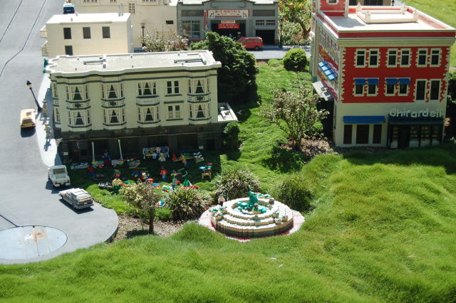 llca0605.jpg