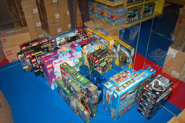 d50legoshow06070005.jpg