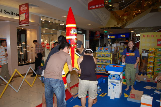 d50legoshow06070043.jpg