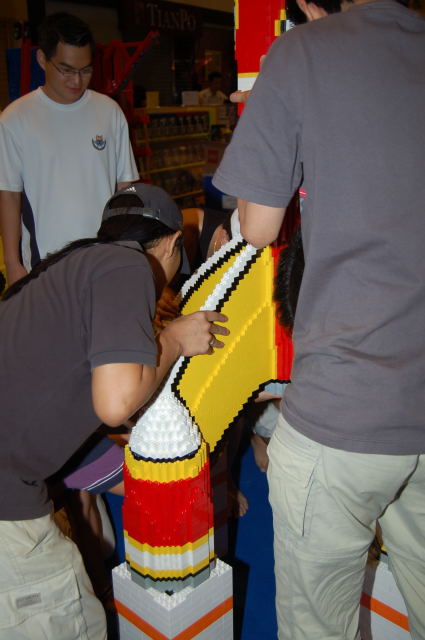 d50legoshow06070050.jpg
