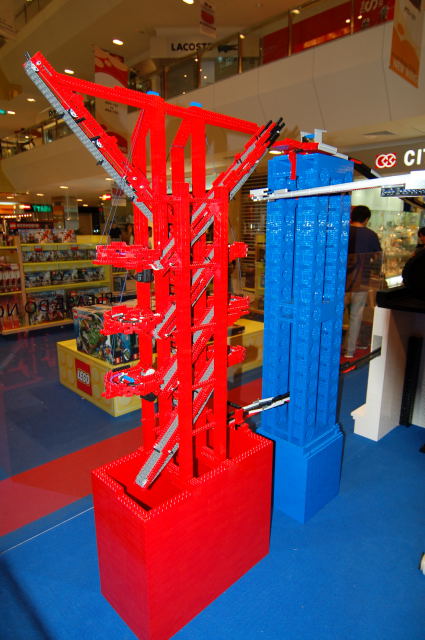 d50legoshow060720008.jpg