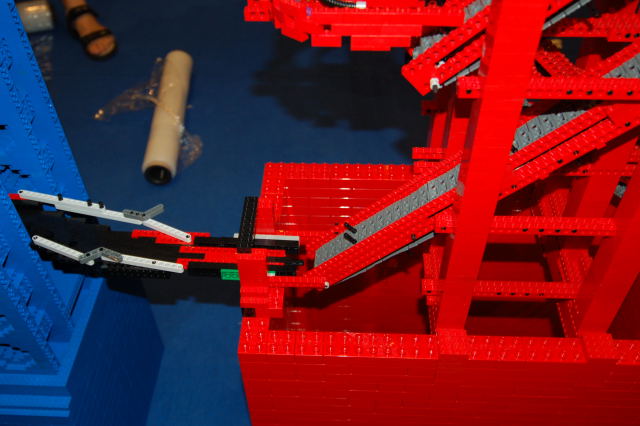 d50legoshow060720009.jpg
