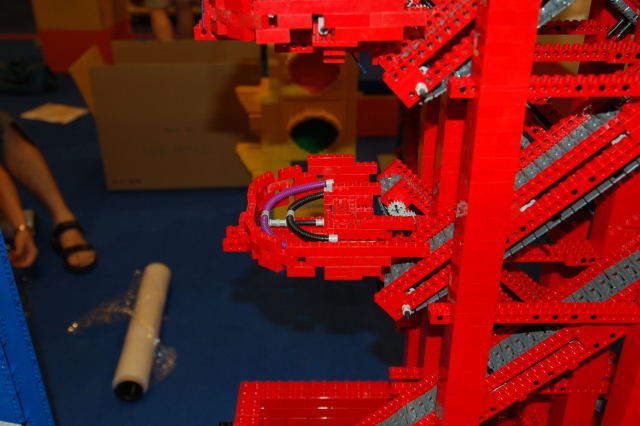 d50legoshow060720010.jpg