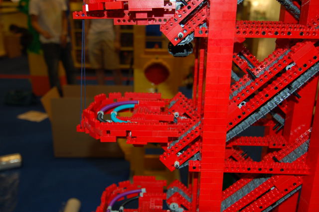 d50legoshow060720012.jpg