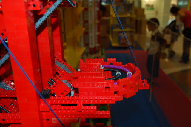 d50legoshow060720013.jpg