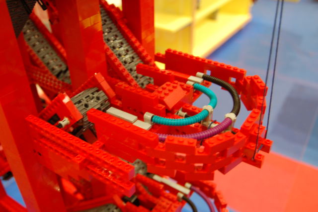 d50legoshow060720042.jpg