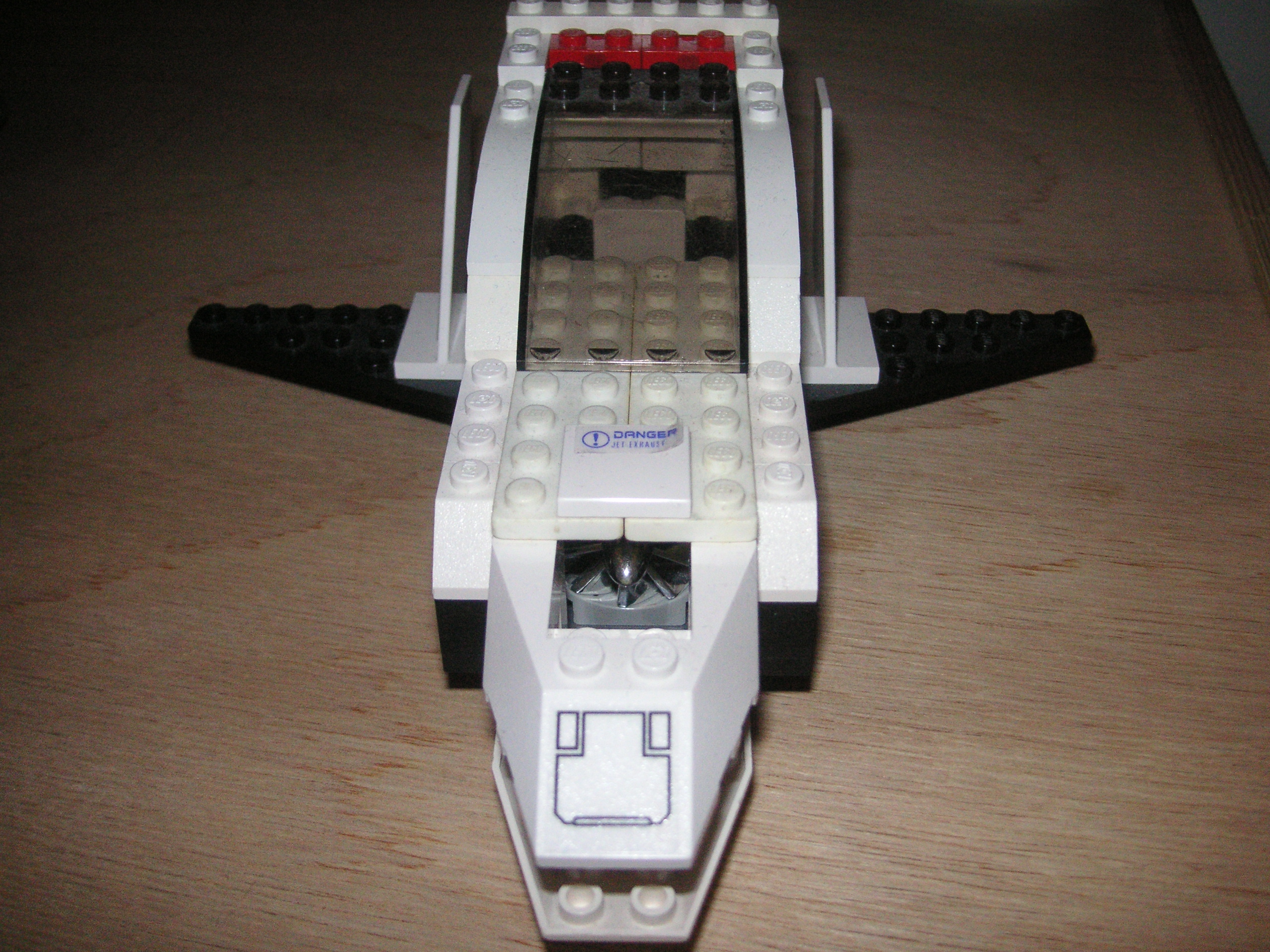 white_lightening_2.jpg