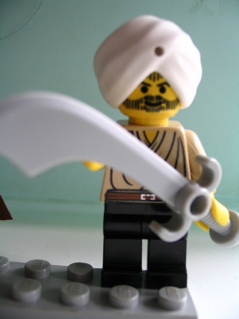 aladdinfig_004.jpg