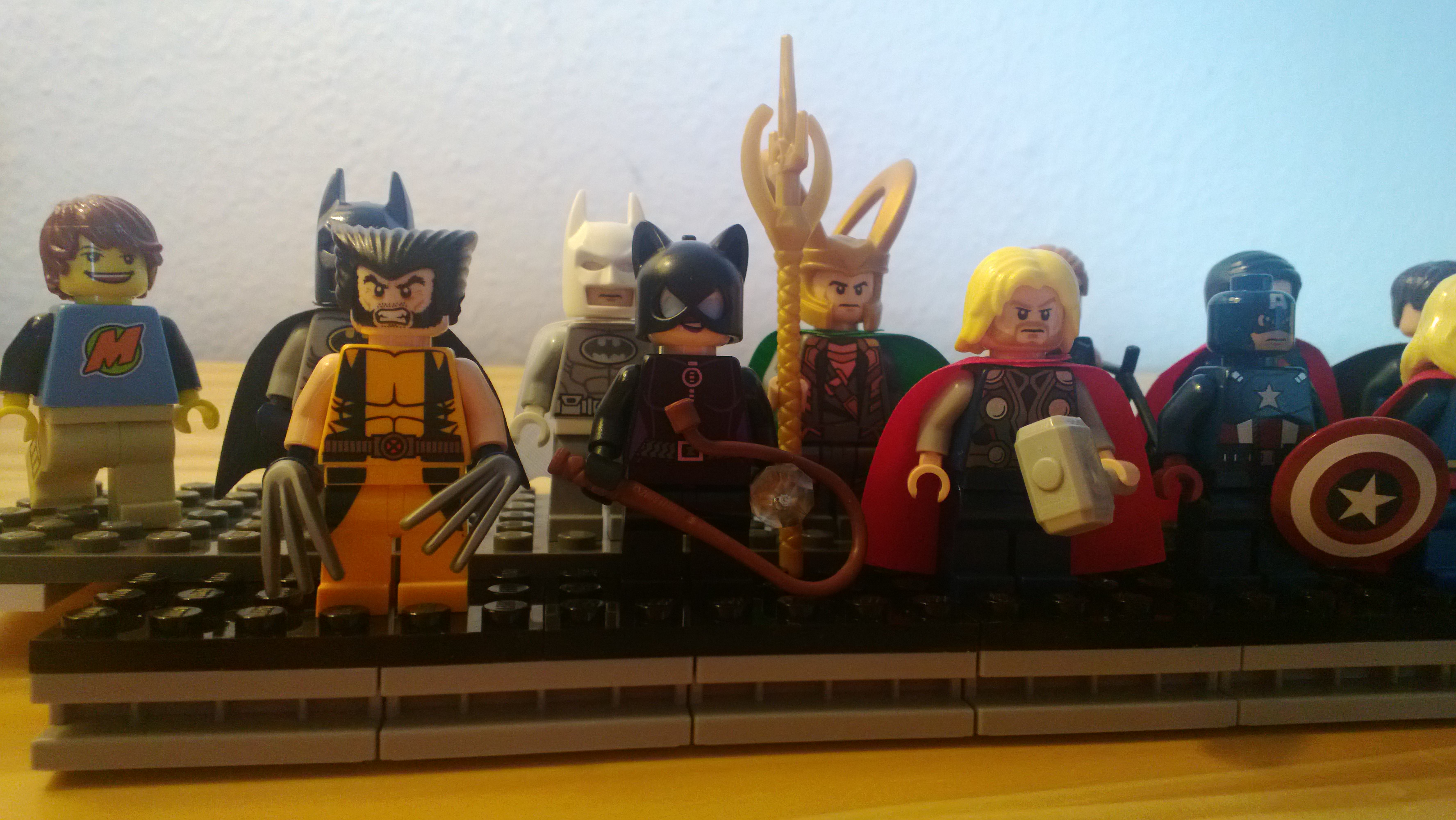 legomarvel_dc_comics_b.jpg