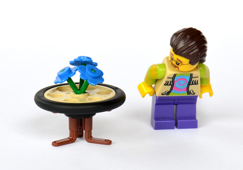 bistro_table.jpg