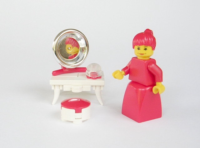 dressing_table-02.jpg