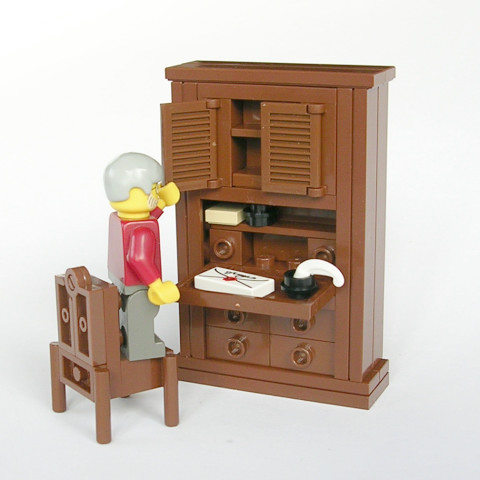 fall_front_desk.jpg