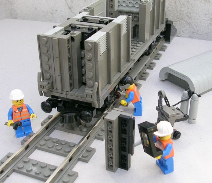 dark_gray_boxcar-03.jpg