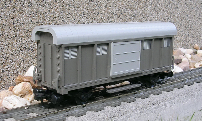 dark_gray_boxcar-05.jpg