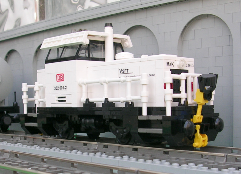 br352-01.jpg