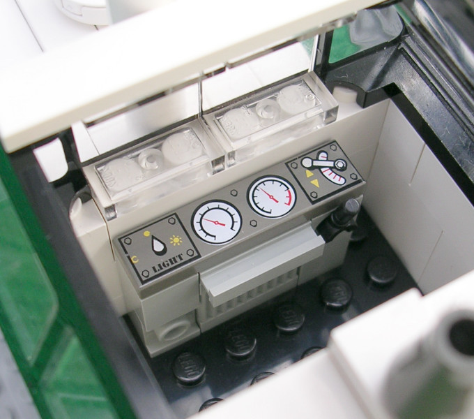 br352-06.jpg