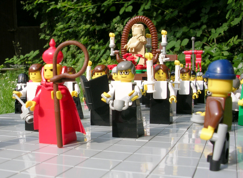 procession04.jpg