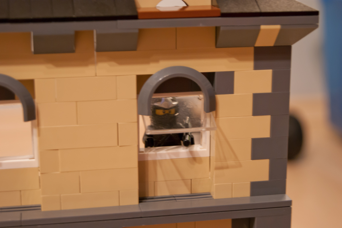 legopolicebuilding03.jpg