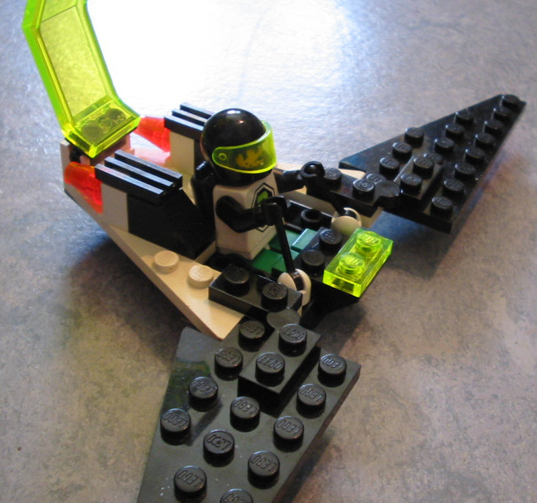 b-tron_speeder2.jpg