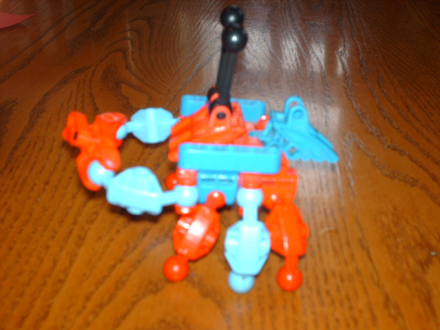 mikey_bionicle_contest_003.jpg