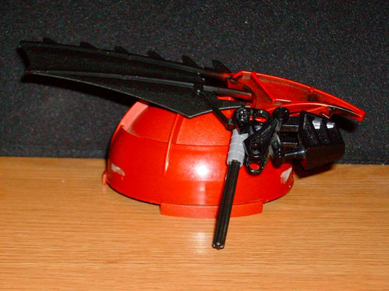 bionicle_weapon_mocs_092_bshelf.jpg