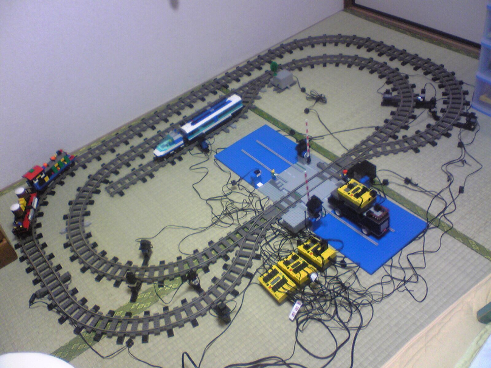 4thlegocreationcontest-01.jpg