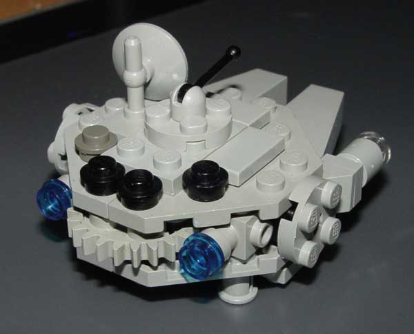 millenniumfalcon3.jpg