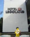 quick-stop-at-hotel-legoland.jpg