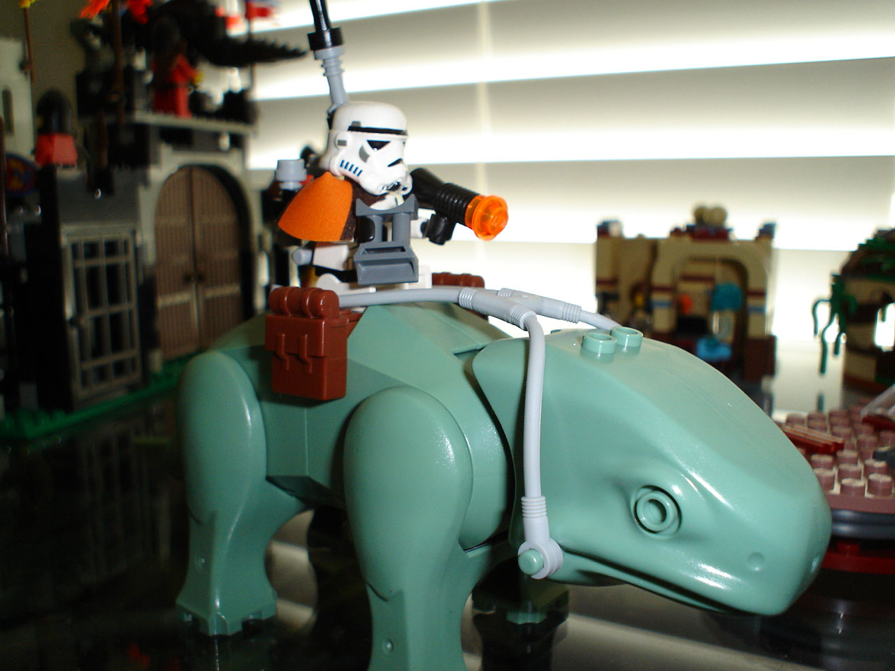 dewback2.jpg