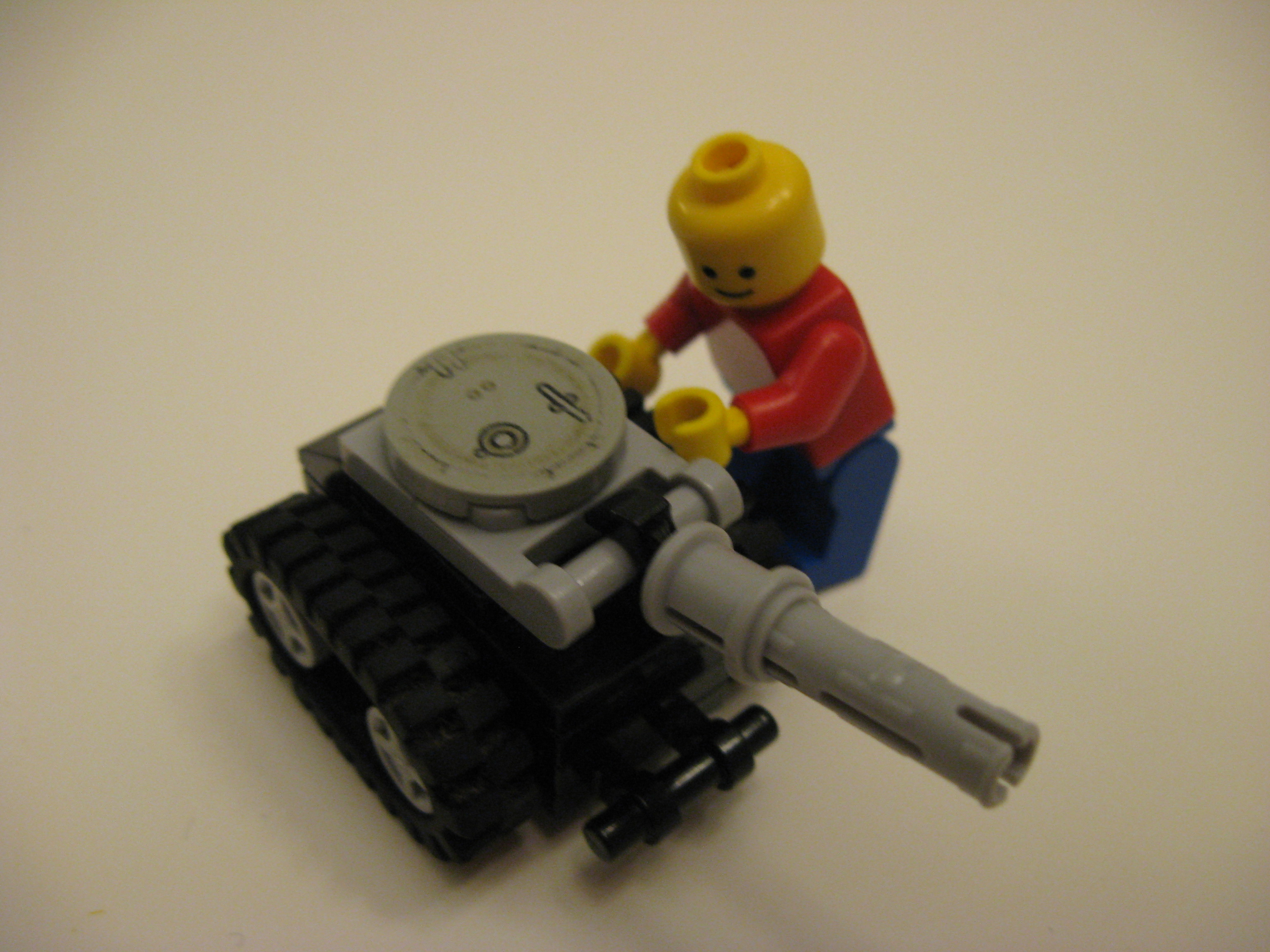 legominitank2.jpg