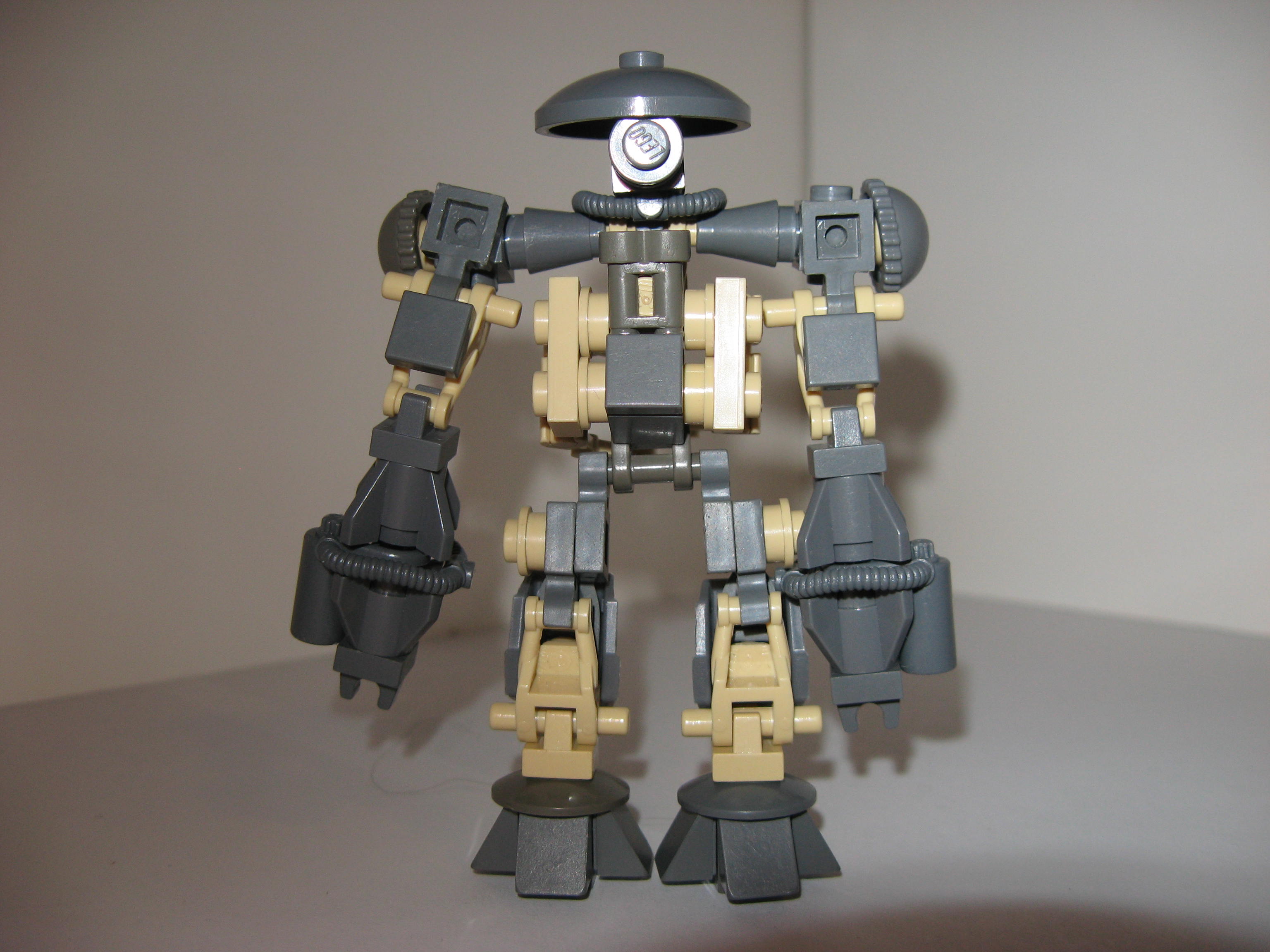 legocyclopsrobot2.jpg