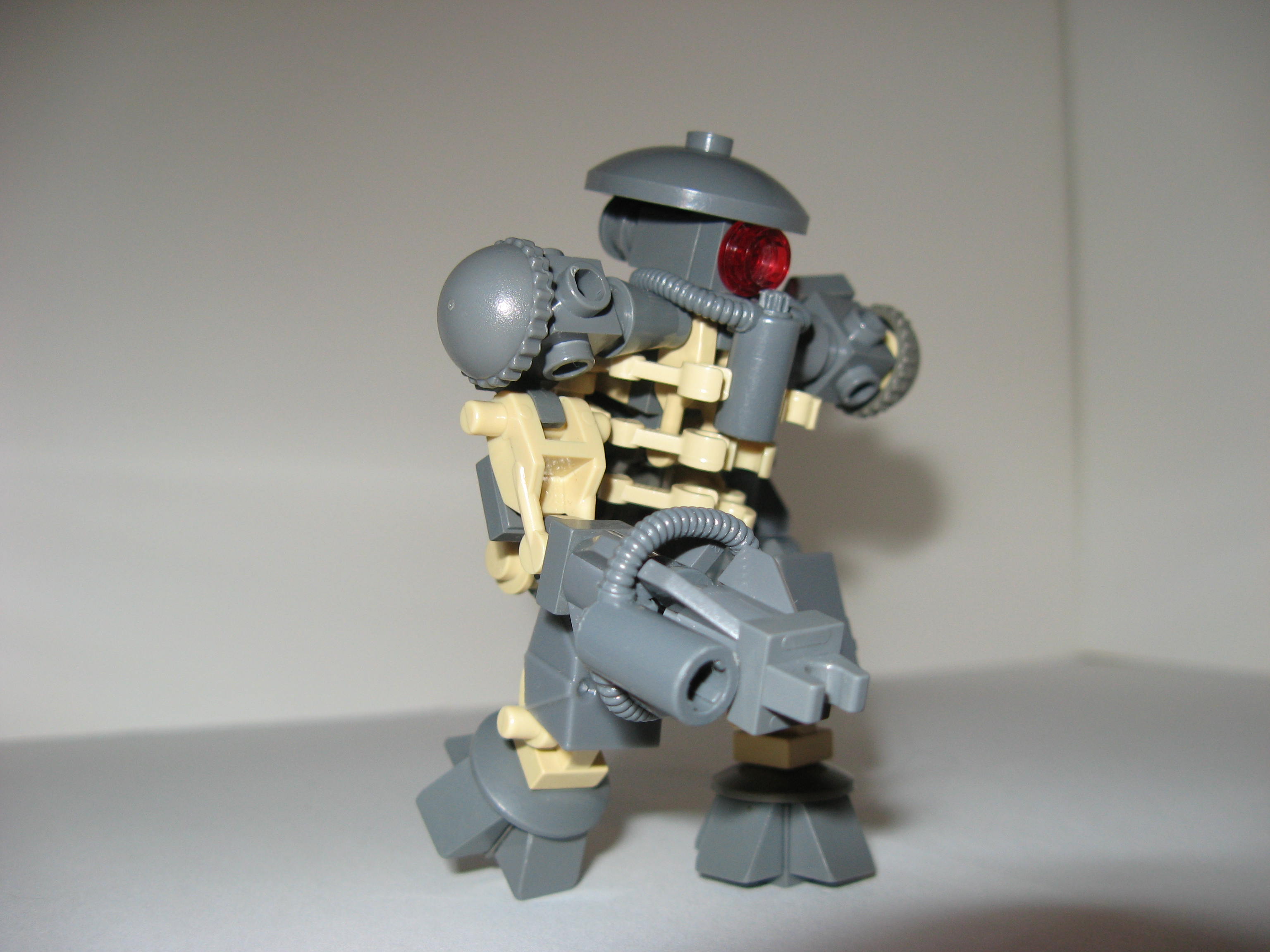 legocyclopsrobot3.jpg