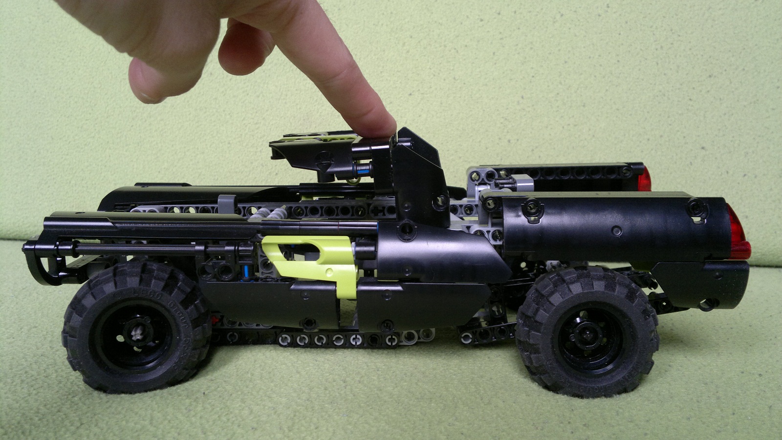 20110508669.jpg