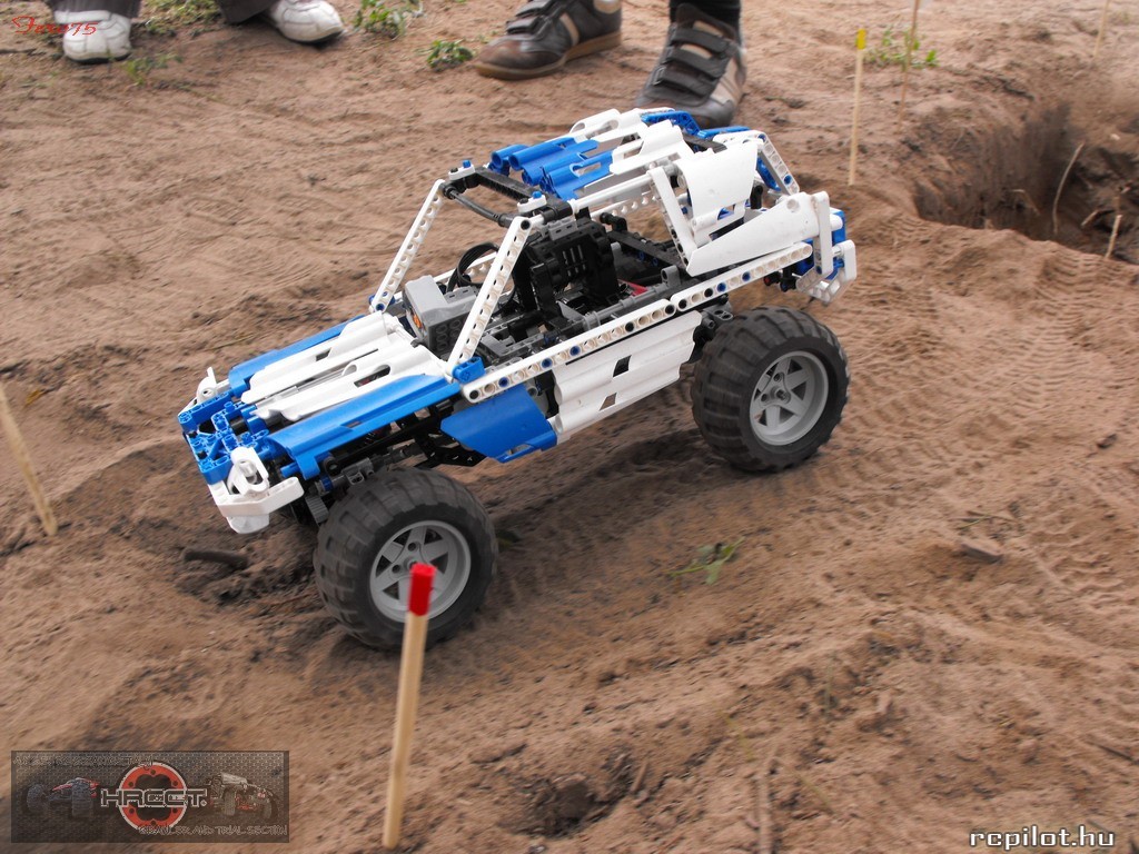 b_20110516205852616.jpg