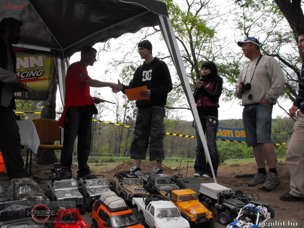 b_201105162059105661.jpg